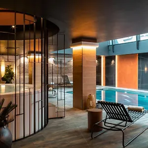 & Oceania Le Conti Otel Brest